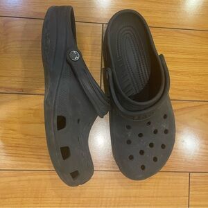 Men’s dark grey / black crocs size 11